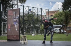 Entre Sombras - Danza en la Ciudad.
