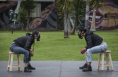 Entre Sombras - Danza en la Ciudad.