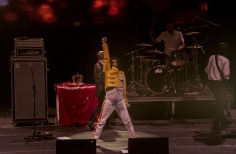 Lunada en La Media Torta con el show Yo no me llamo Freddie Mercury de Camilo Colmenares y la Misión Quynza del Planetario de Bogotá