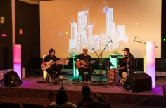 Jumaos: Vibraciones acústicas en la Sala Gaitán.