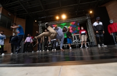 Viva la Danza Urbana, movimiento en la Media Torta
