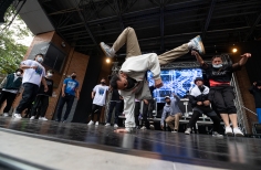 Viva la Danza Urbana, movimiento en la Media Torta