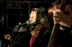 Pequeños Conciertos en Librerías: Zazous