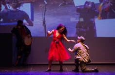 Mujeres en Escena - La Historia del Soldado