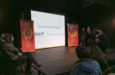 Encuentro de formación con artistas del espacio público