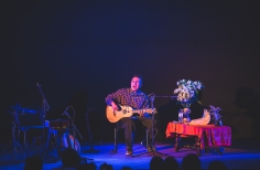 Hipnotismo musical de Gato e´ Monte en la Sala Gaitán