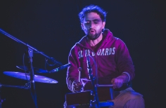 Hipnotismo musical de Gato e´ Monte en la Sala Gaitán