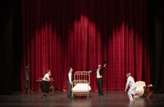 The Underground: teatro experimental en vivo