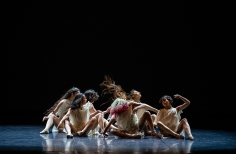 La Consagración - Capital Dance