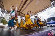 Festival Danza en la Ciudad Toma bailada Chapinero