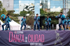 Festival Danza en la Ciudad Toma bailada Chapinero