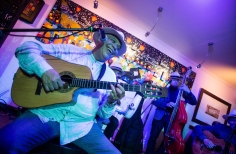 Salsa al Parque llegó a Casa de Citas
