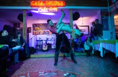 Salsa al Parque llegó a Casa de Citas