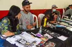 Mesa Local del graffitti - Feria de emprendimientos