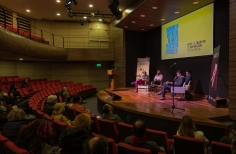 Asamblea distrital de artes plasticas y visuales.