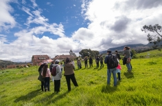Recorrido parque arqueológico necrópolis indígena