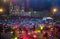 Salsa al Parque Domingo