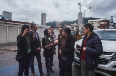 Visita Alejandro Gaviria Castillo de las Artes