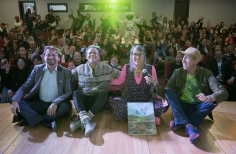 Mauricio Galeano, Rubén Albarrán, Andrea Echeverri y Héctor Buitrago en el Planetario de Bogotá. 
