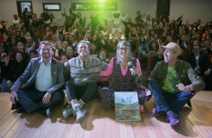 Mauricio Galeano, Rubén Albarrán, Andrea Echeverri y Héctor Buitrago en el Planetario de Bogotá. 
