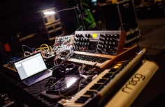 Ópera modular contemporánea Violeta