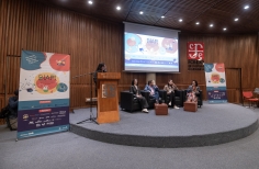 Inaugurada la Exposición Crear, sentir, jugar