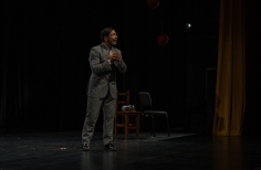 No te escupo en la cara- Teatro El Ensueño