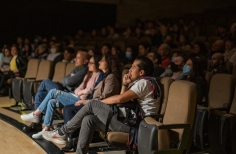 No te escupo en la cara- Teatro El Ensueño