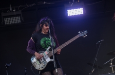 Ataque Punk Rock- Escenarios Móviles
