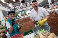 Teatro en Plazas de Mercado