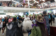 Teatro en Plazas de Mercado