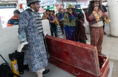 Teatro en Plazas de Mercado