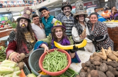 Teatro en Plazas de Mercado