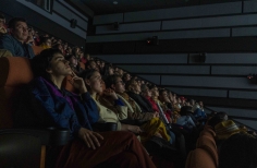 Publico viendo el cine concierto del ciclo de cine mudo.