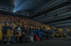 Publico viendo el cine concierto del ciclo de cine mudo.