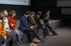 Conversatorio de la película mudos testigos con parte del equipo.