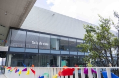 Fachada de la Cinemateca el Tunal.