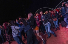 Público en Cinemateca al parque Puente Aranda.