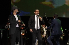Mao Escobar y su Rolos Band en el Movistar