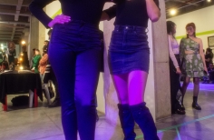 Zona de arte y emprendimiento - Fashion Show