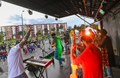 Los Escenarios Móviles celebran a las madres