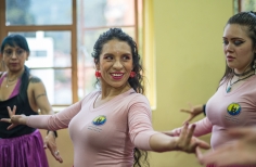 Danza folclórica del desierto de la India