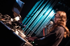 Sonar en CKWEB -Teatro el Ensueño