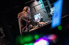 Sonar en CKWEB -Teatro el Ensueño