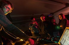 Sonar en CKWEB en vivo – Simón Aldana