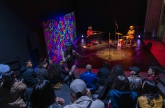 Performance durante la Toma Rosa 2023