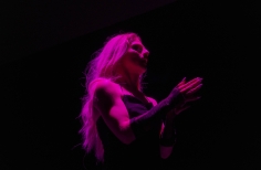 Performance durante la Toma Rosa 2023