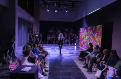 Performance durante la Toma Rosa 2023