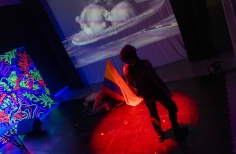 Performance durante la Toma Rosa 2023