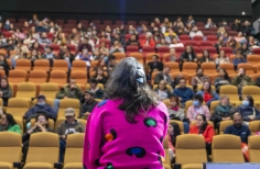 Proyección de los cortometrajes en la franja local